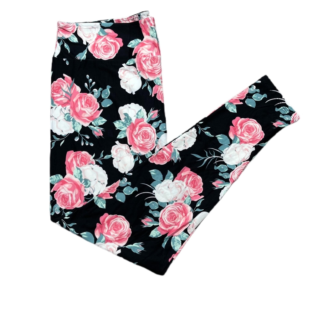 NWT black background beautiful TC ROSE leggings lularoe
